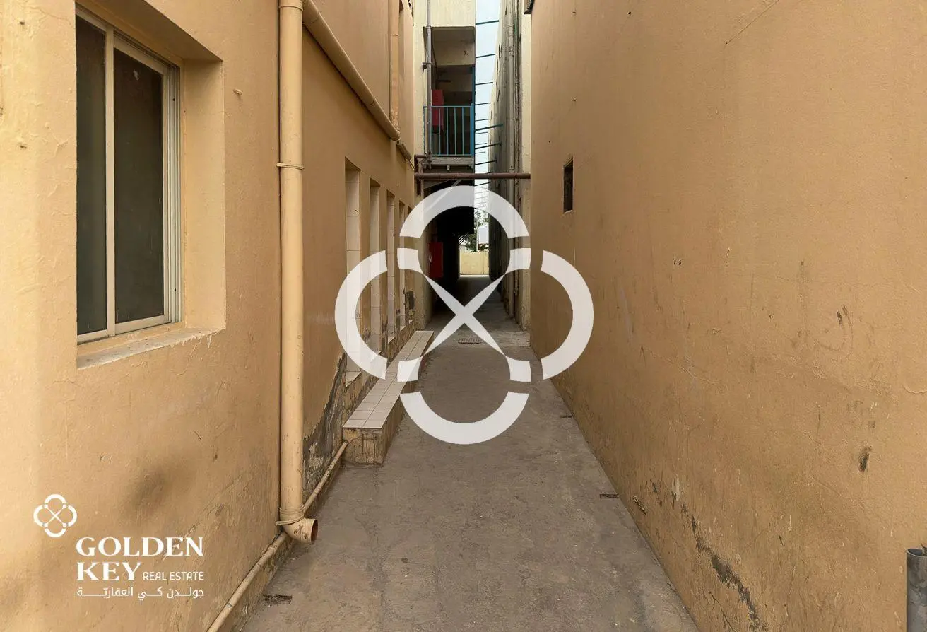 122 Rooms+2 Stores Available for Rent | Industrial