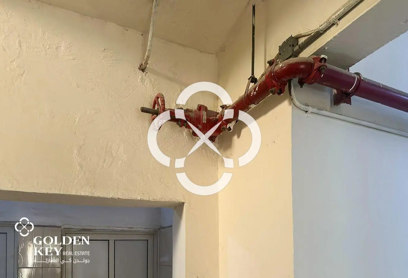 122 Rooms+2 Stores Available for Rent | Industrial