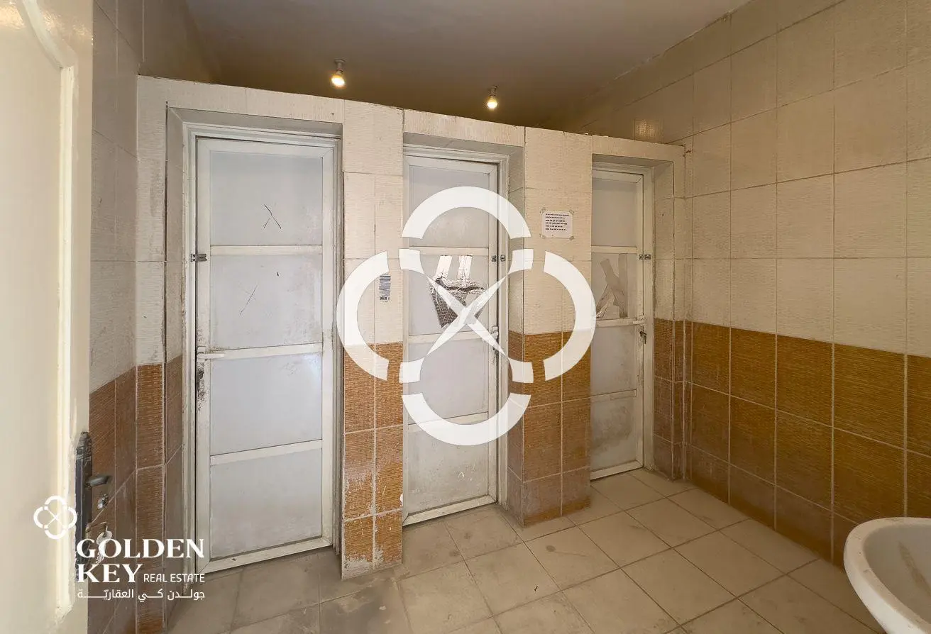 23 Rooms with Store Available for Rent| Industrial
