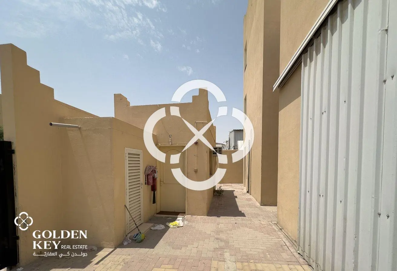 23 Rooms with Store Available for Rent| Industrial