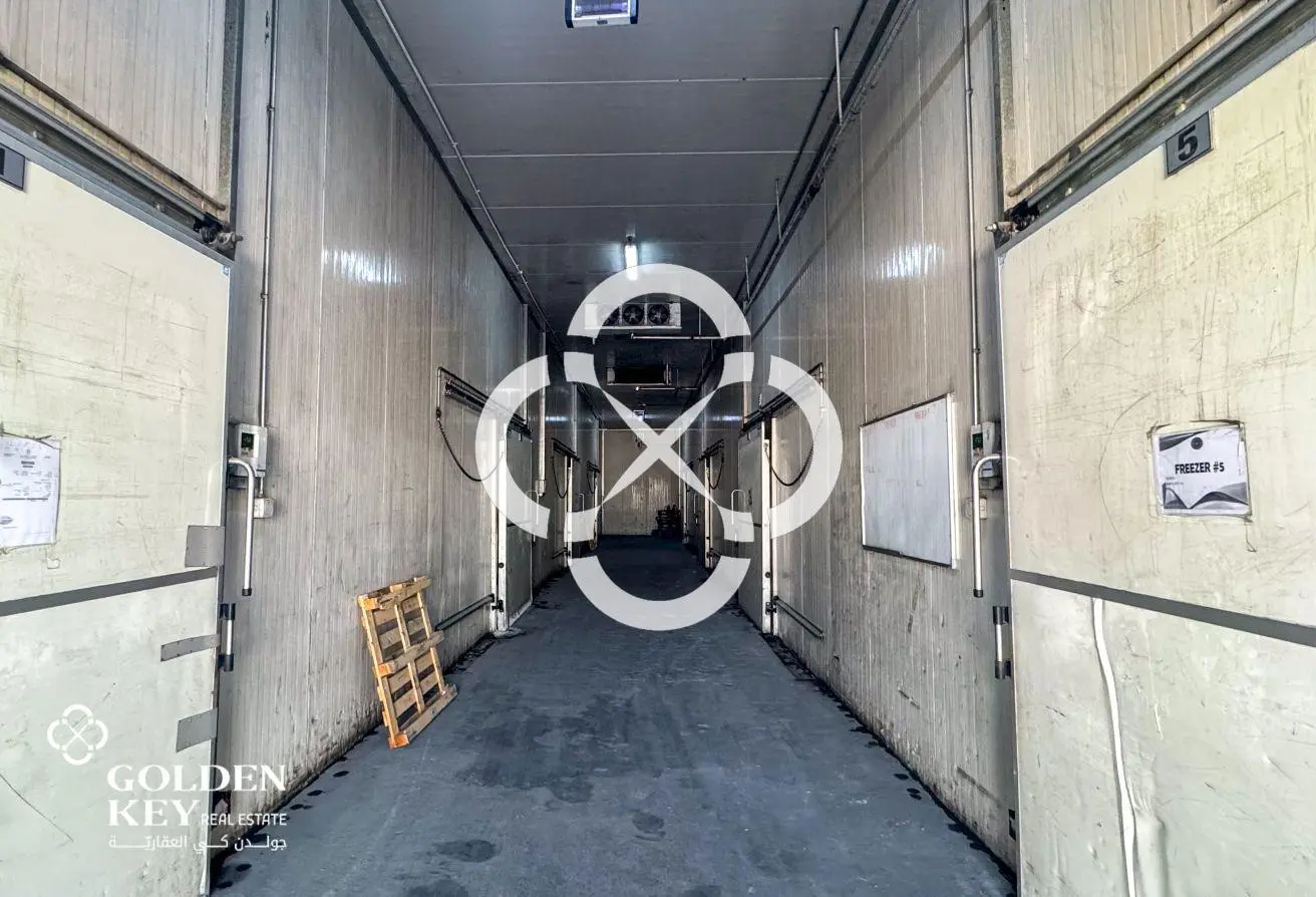Freezer Room | Short/Long Term Rent | Street 1