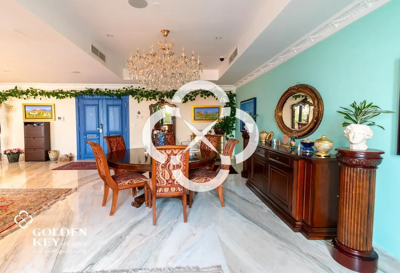 Gorgeous 4BR + Maid| Marina View |Prime Investment