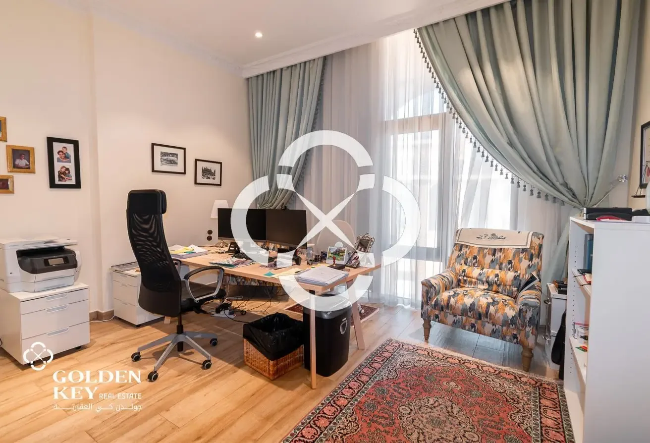 Gorgeous 4BR + Maid| Marina View |Prime Investment
