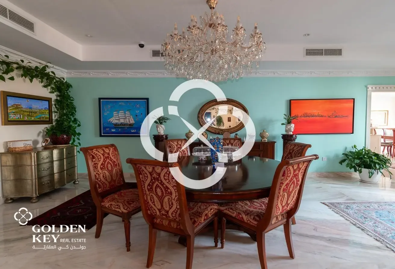Gorgeous 4BR + Maid| Marina View |Prime Investment