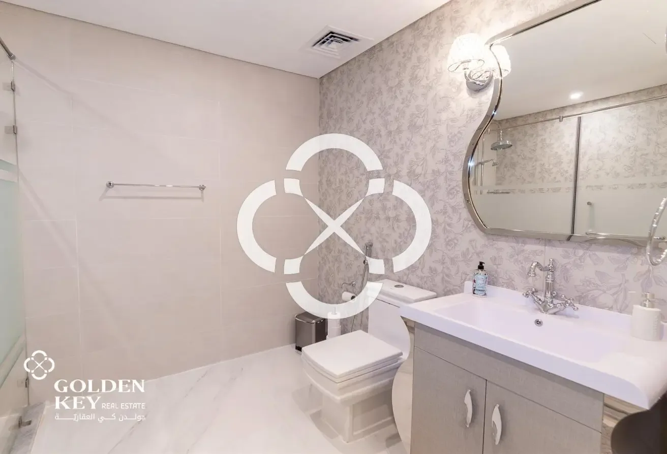 Gorgeous 4BR + Maid| Marina View |Prime Investment