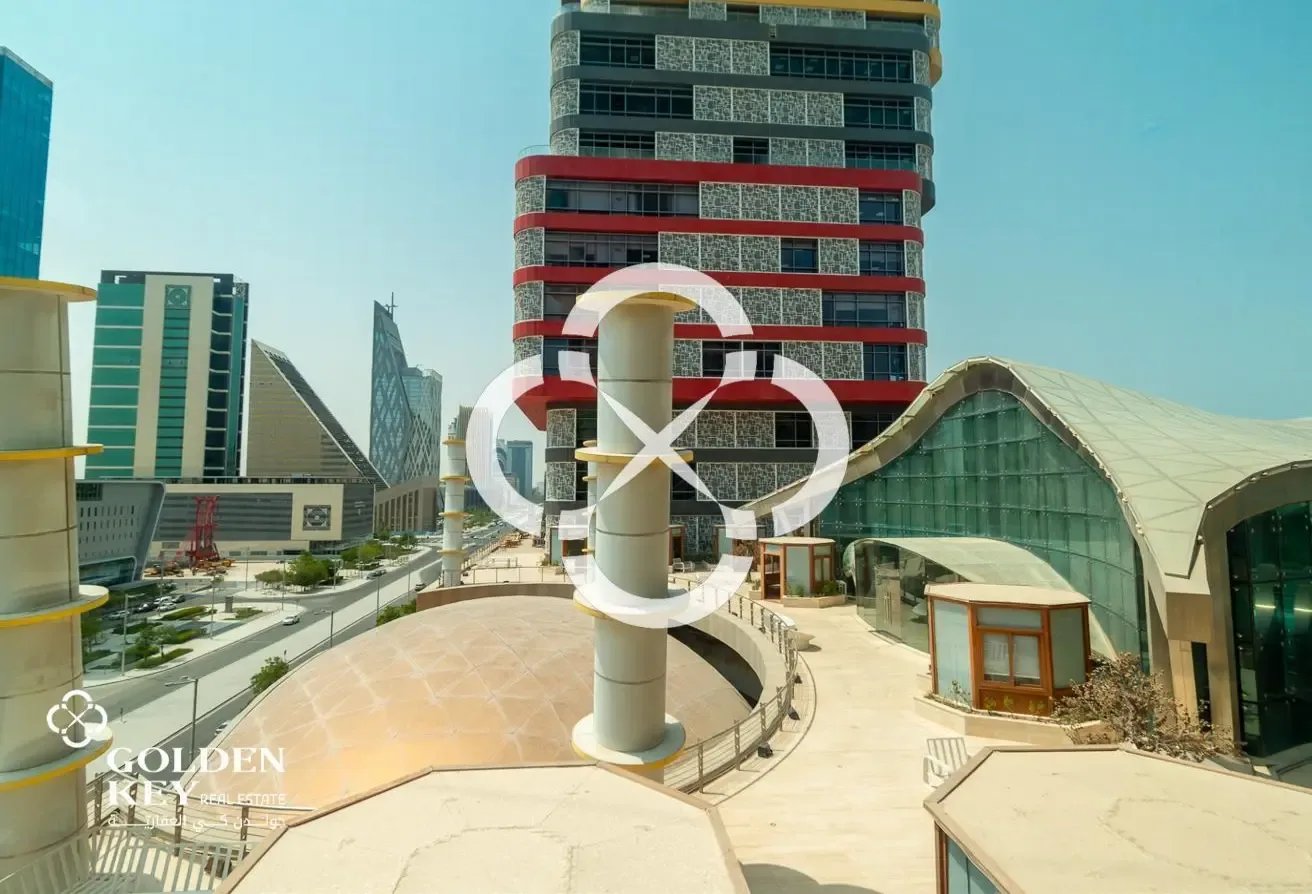 Spacious Office | 175 SQM | Cooling Included - view 1