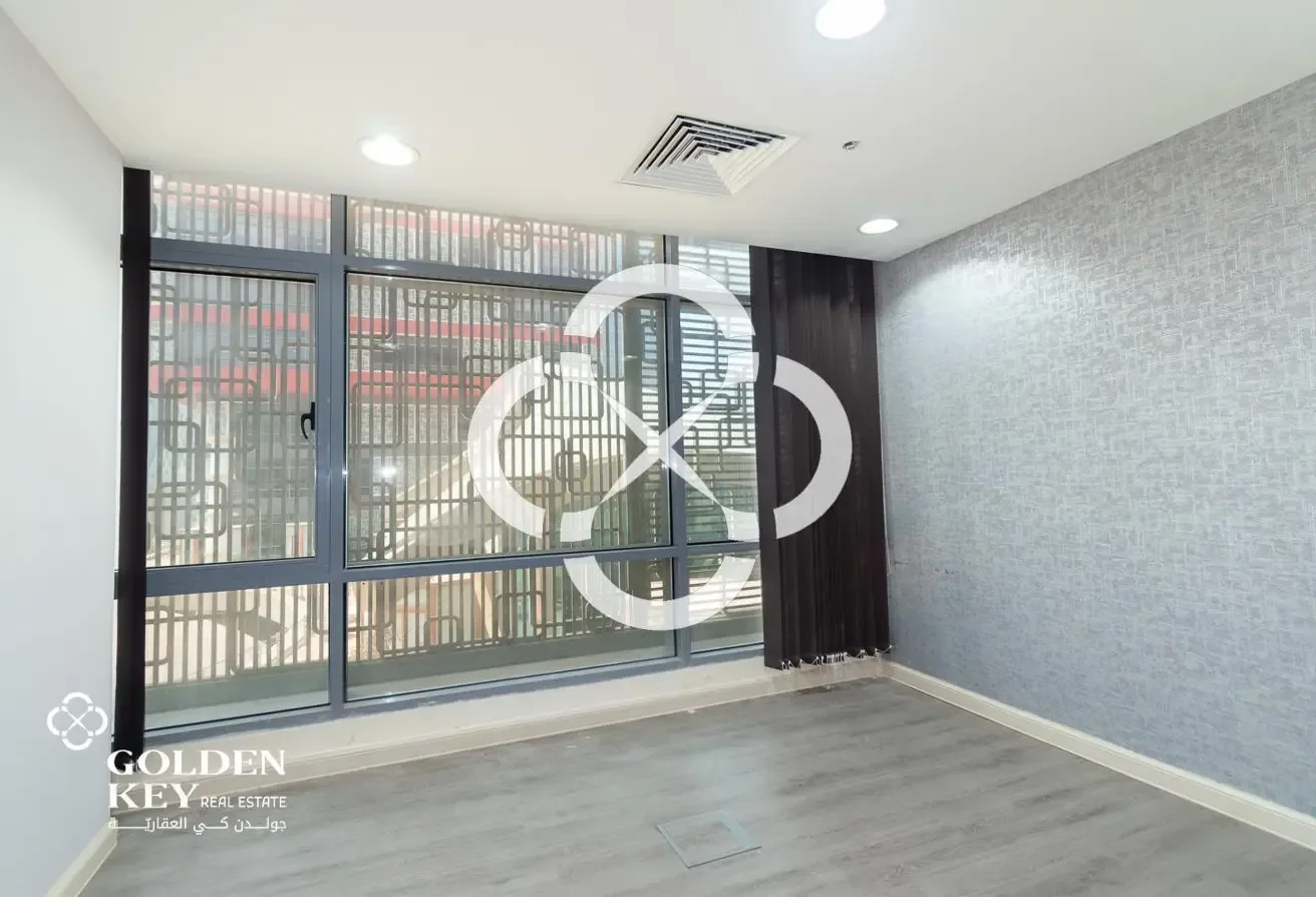 Spacious Office | 175 SQM | Cooling Included