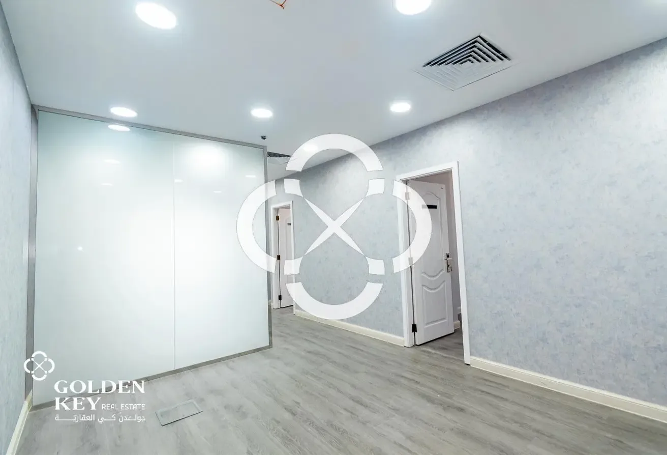 Spacious Office | 175 SQM | Cooling Included