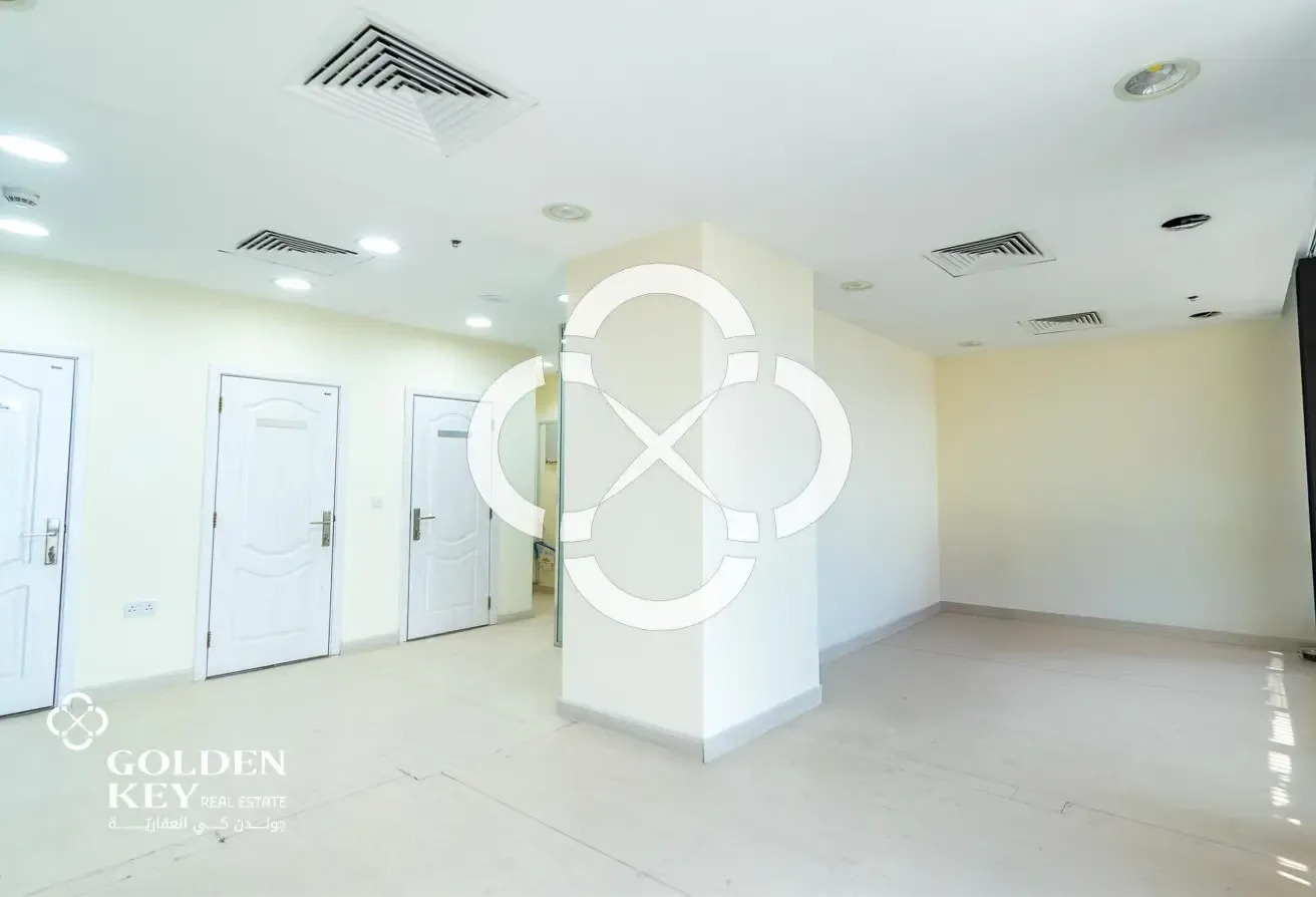 Spacious Office | 175 SQM | Cooling Included