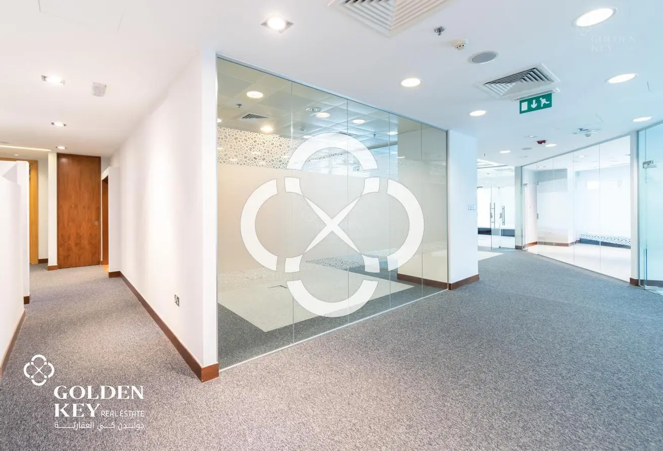 Semi-fitted Office Space | Great Views | West Bay - view 2