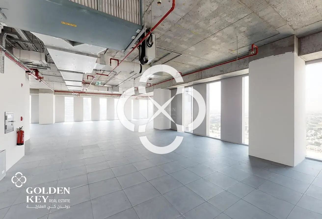 Full Floor Office Space | Premium Location