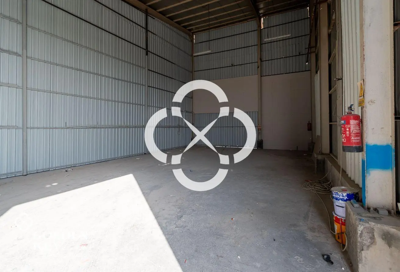 7 Stores Available for Rent | Birkat Al Awamer