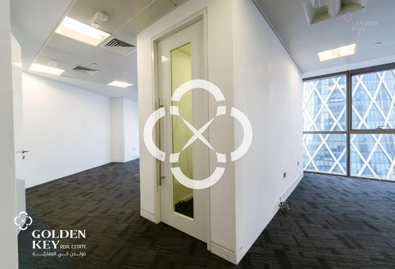 Premium Office West Bay’s Central location