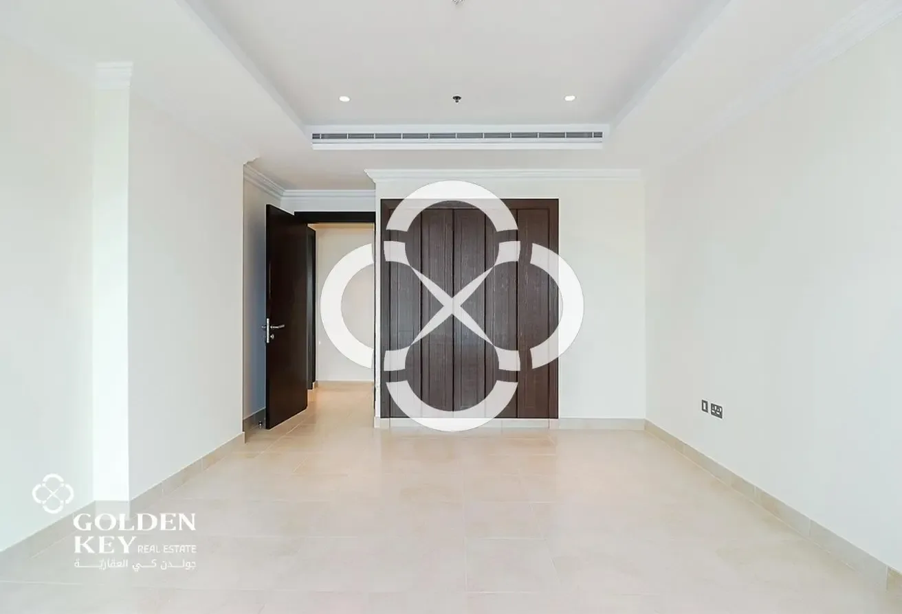 Semi Furnished | Spacious Layout | Porto Arabia