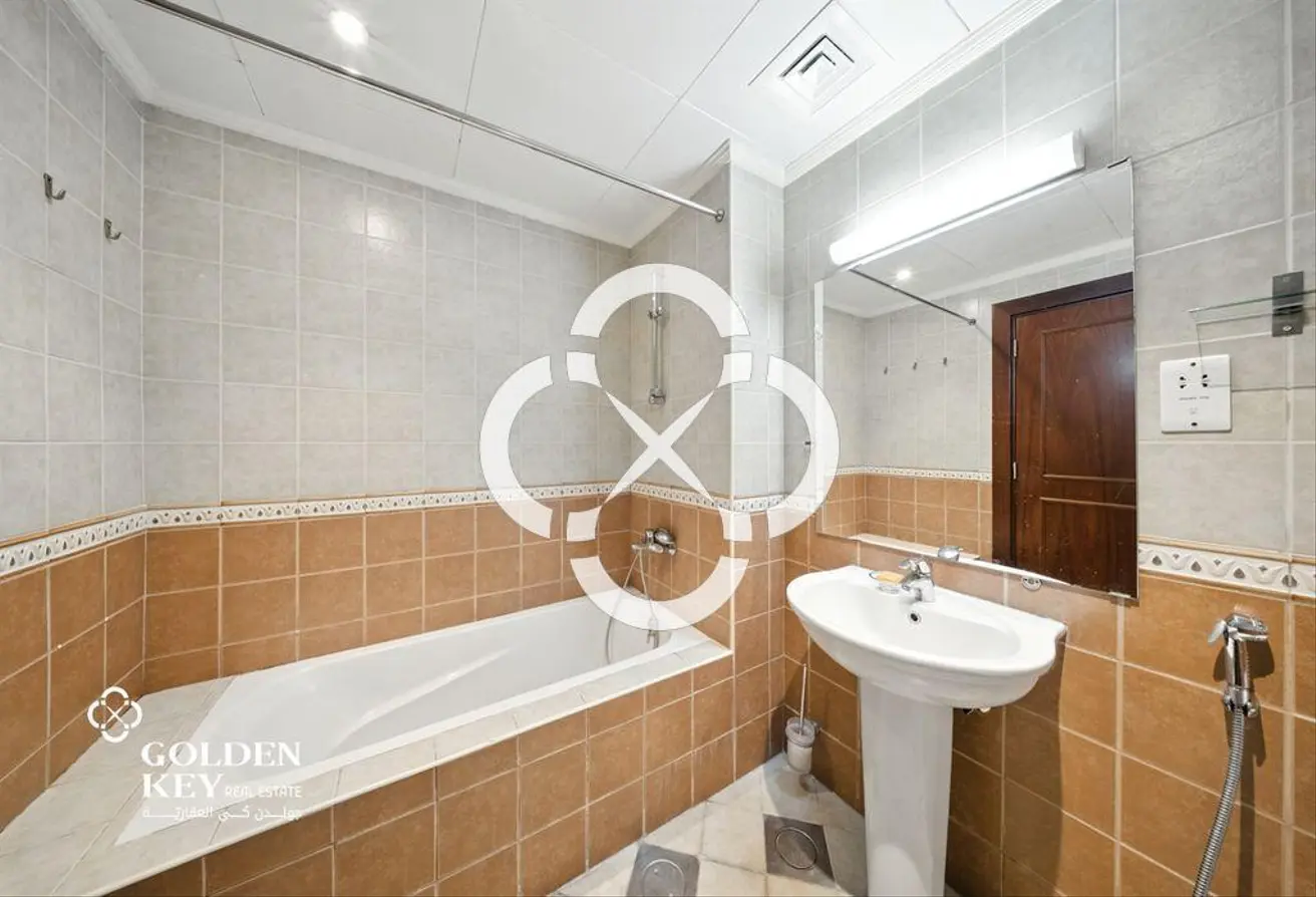 FF - 1BR with Spacious Balcony | Porto Arabia