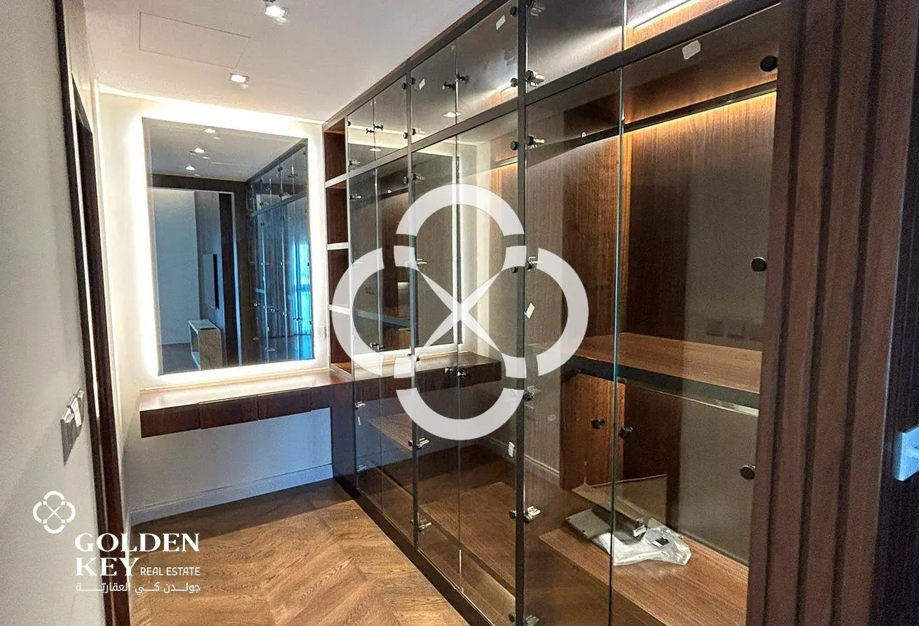 Sea View | 3BR Modified into 2BR with Balcony