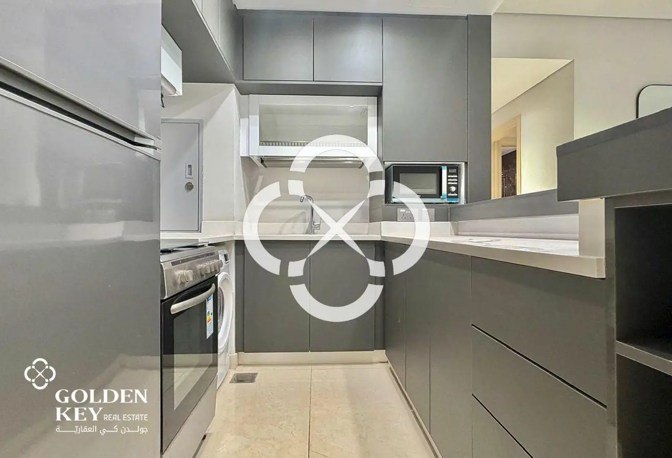 Stunning 2BR with Sea View | Bills Included