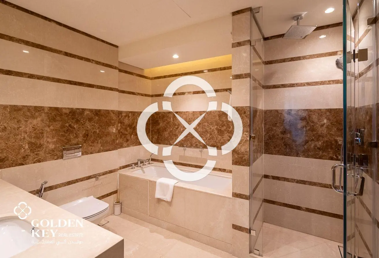 No Commission | Bills Included | Private Pool