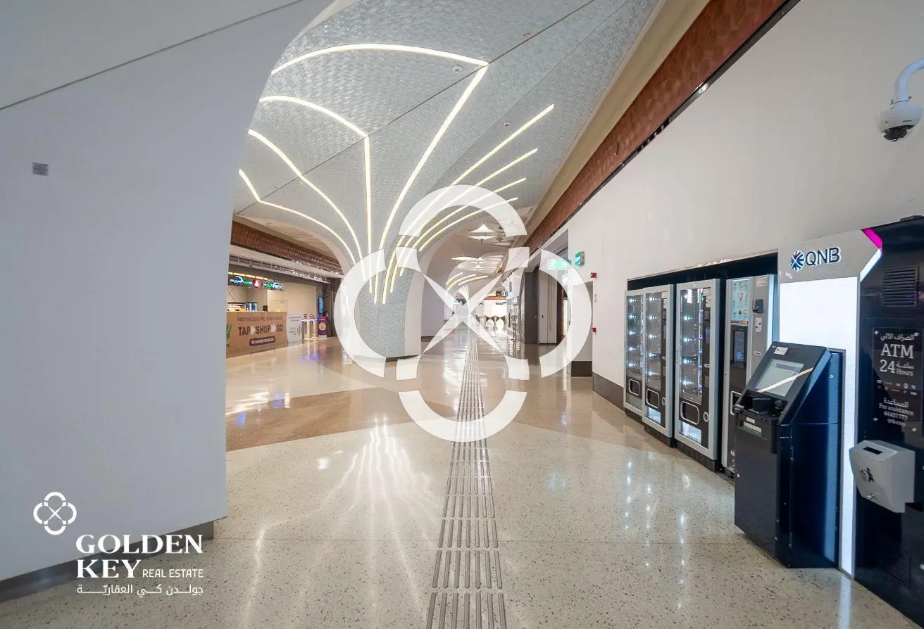 Accessible Retail Shop within Airport Metro