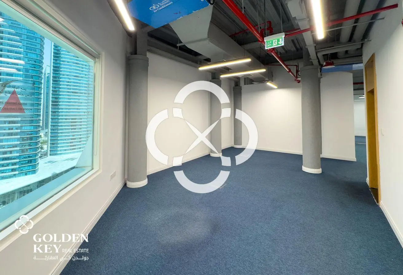 Full-Floor Office w/ Stunning Sea View in West Bay