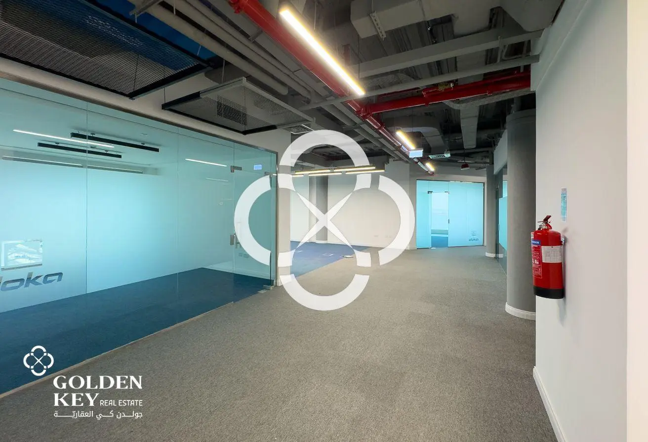 Full-Floor Office w/ Stunning Sea View in West Bay