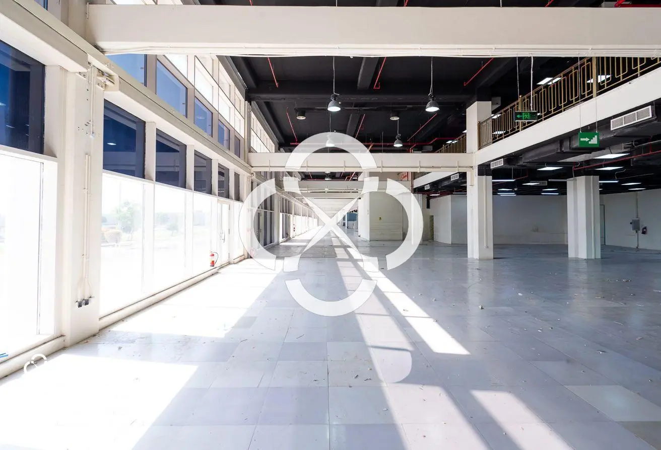 Ready Hypermarket For Rent | Umm Al Seneem