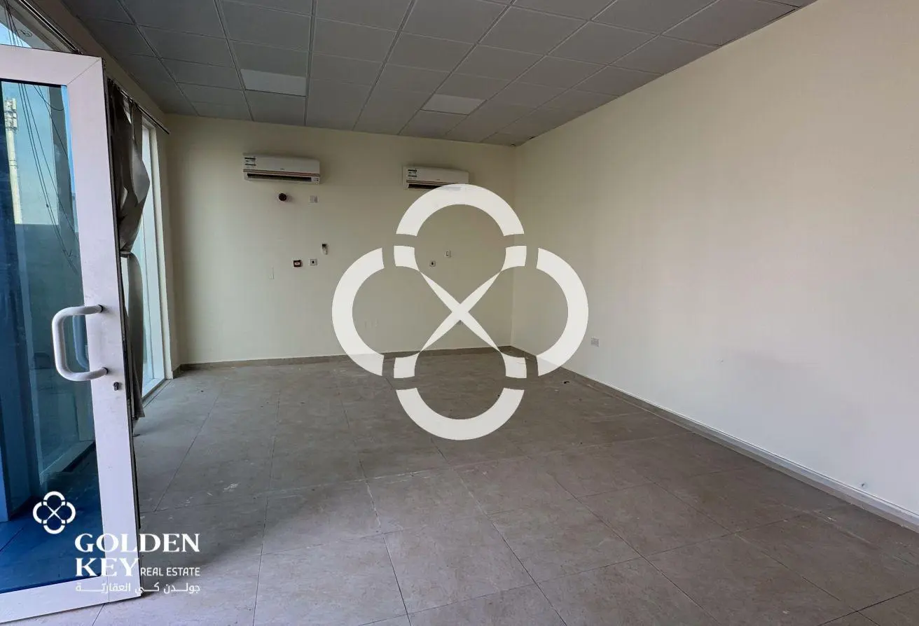 Aba Saleel Commercial Building in Al Wukair