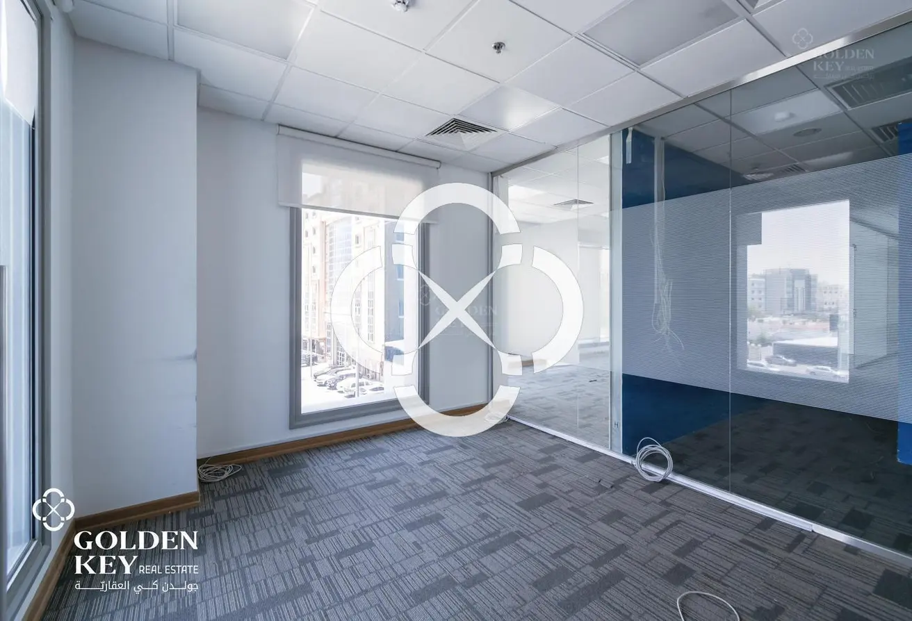 390sqm Office Space | With Partitions | Al Sadd