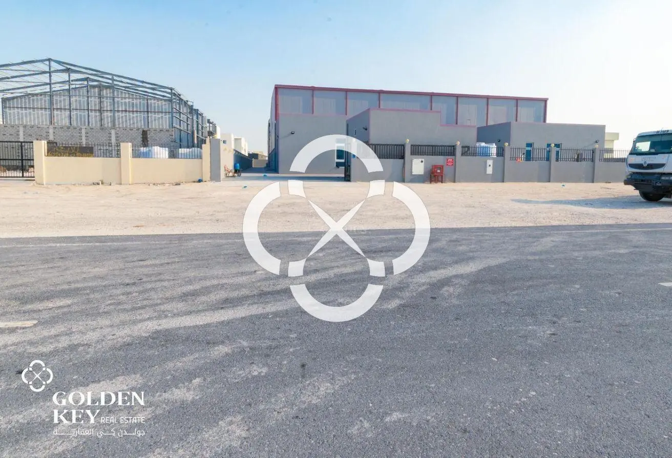 5250 Sqm | Chemical Warehouse | Birkat Al Awamer - view 1