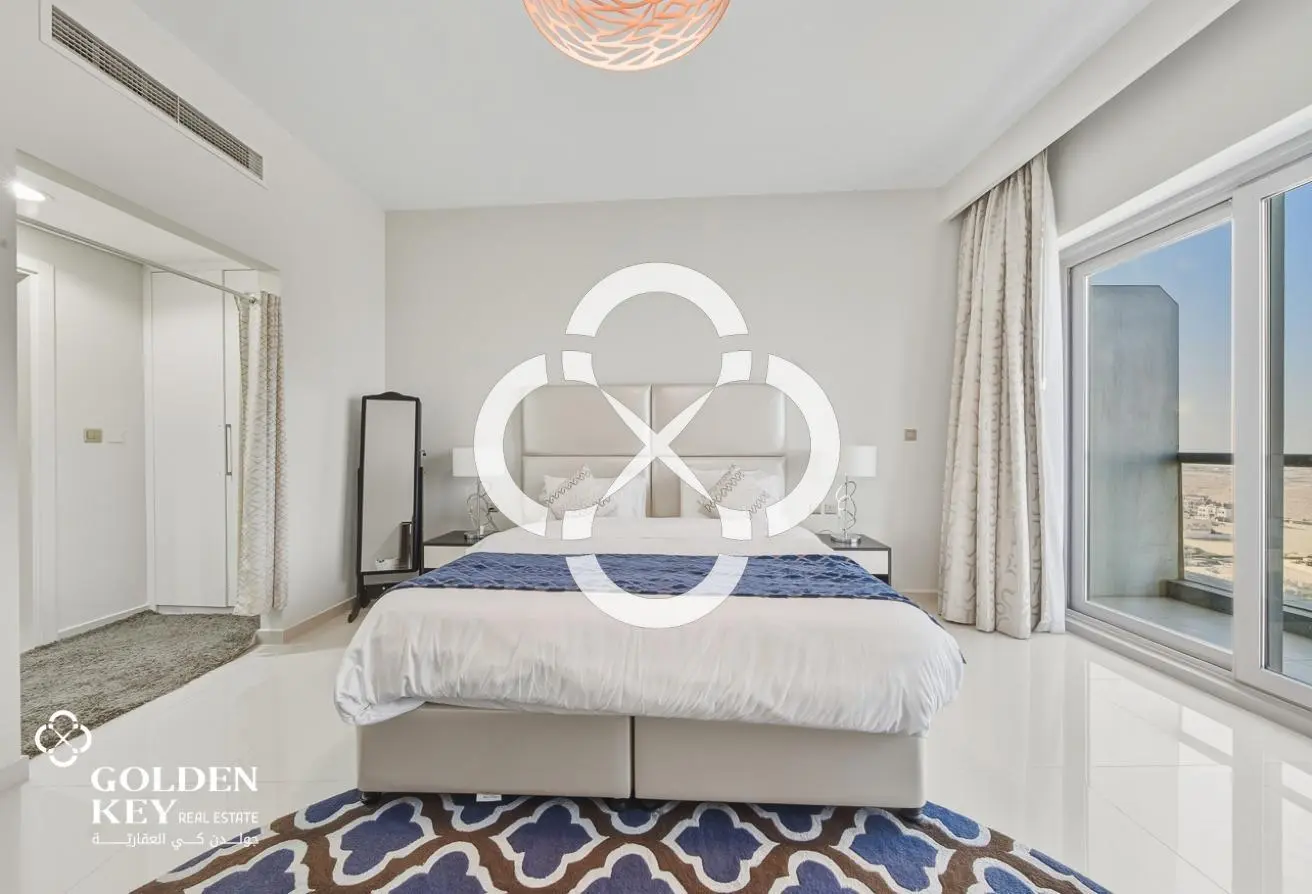 Move in Ready | 1BR+Office w/ Balcony and Sea View