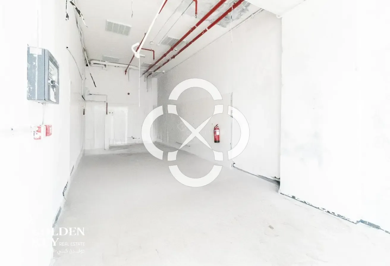 Premium Area High Traffic | Retail shop