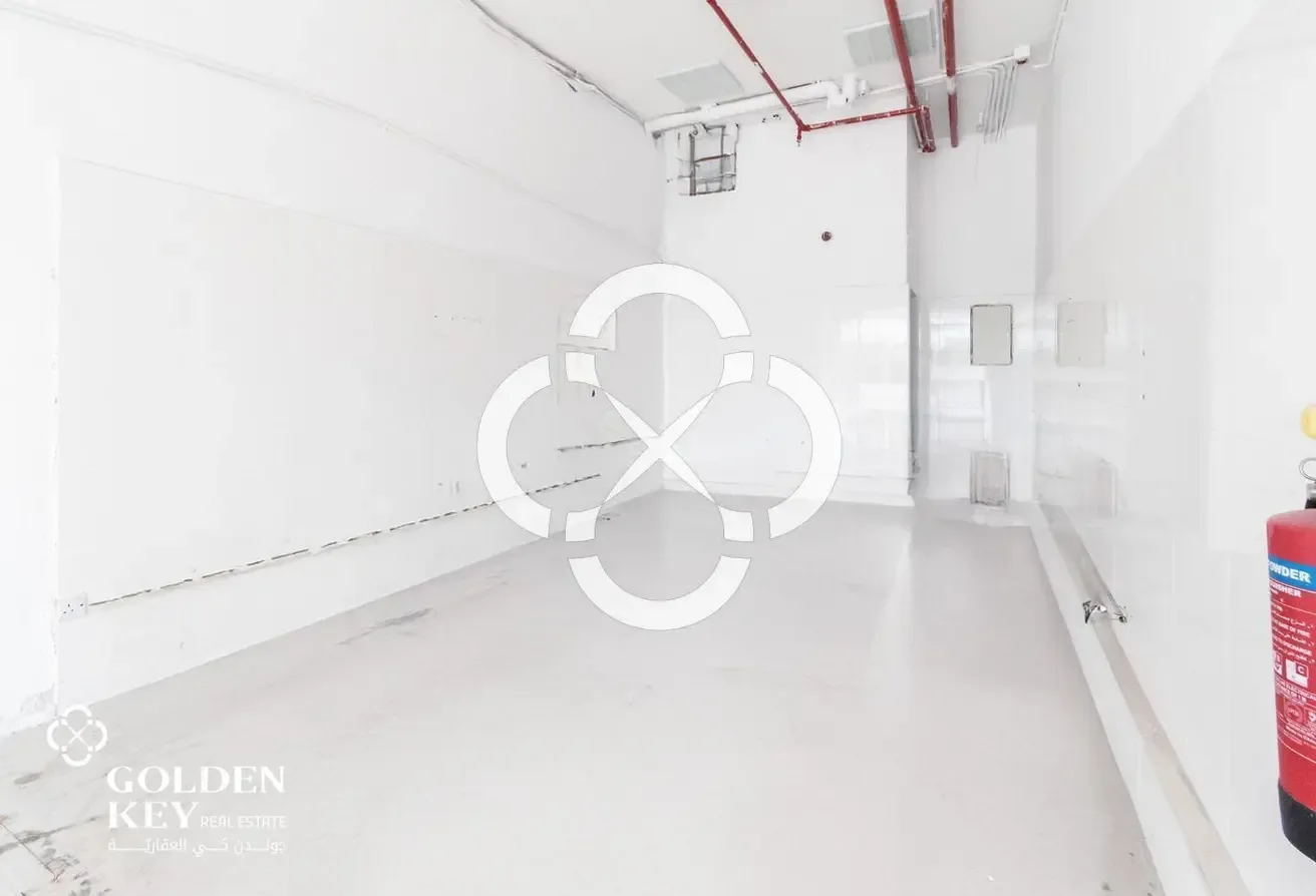 Premium Area High Traffic | Retail shop