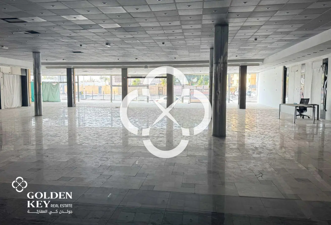 Premium Showroom for Rent | C-Ring - Al Sadd - view 1