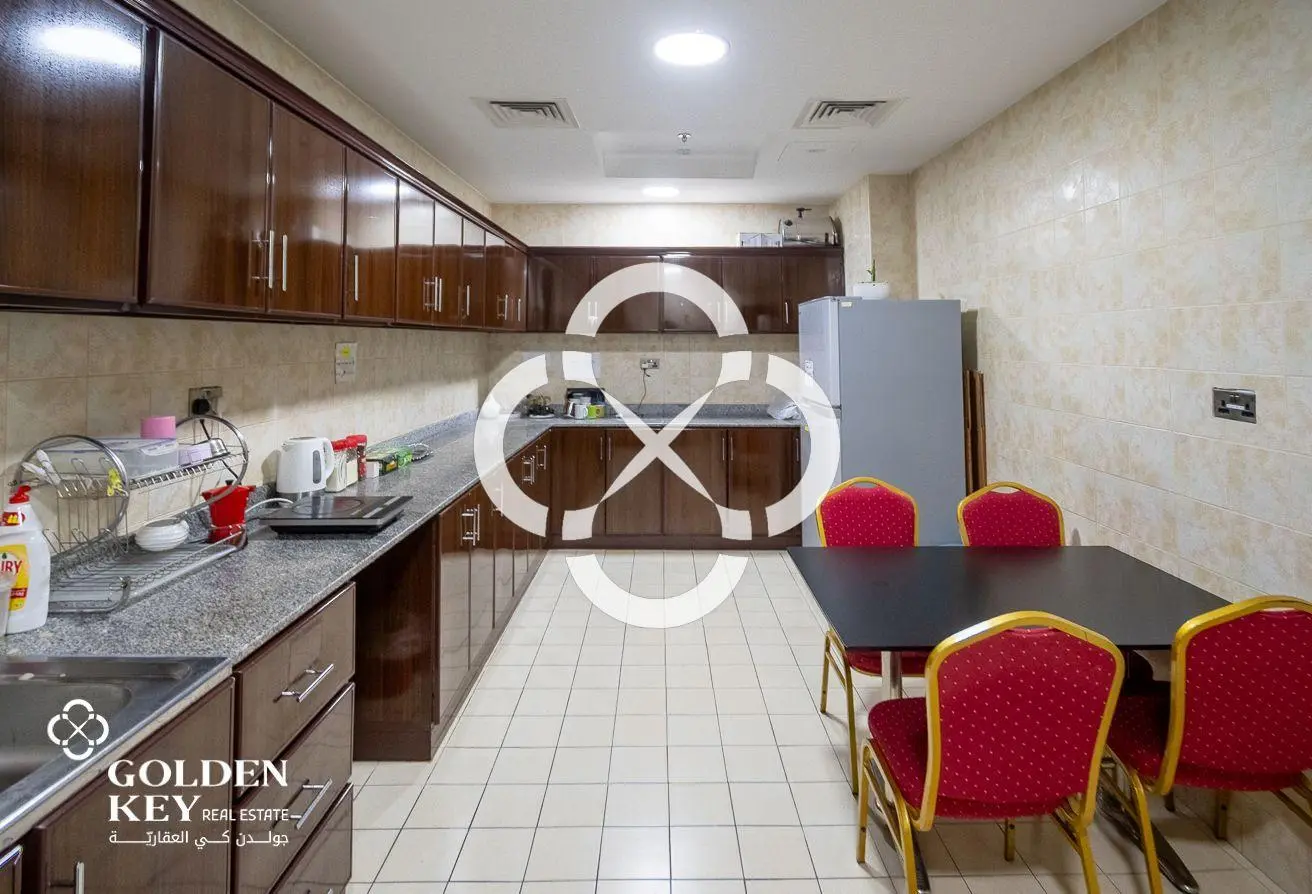 Flexible Business Center Unit | Prime Location