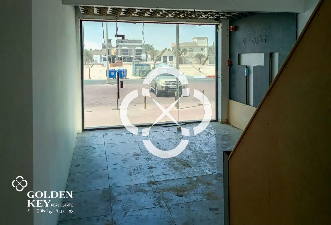 Three-Storey Retail Shop for Rent | Al Duhail - view 1