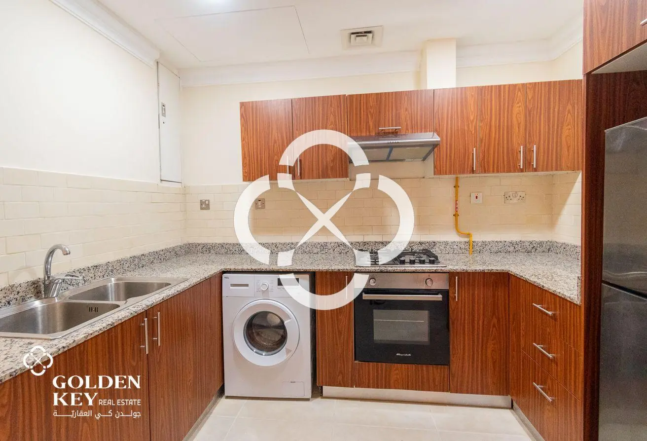 Best Price! Large Layout | Furnished 1BR |Foxhills