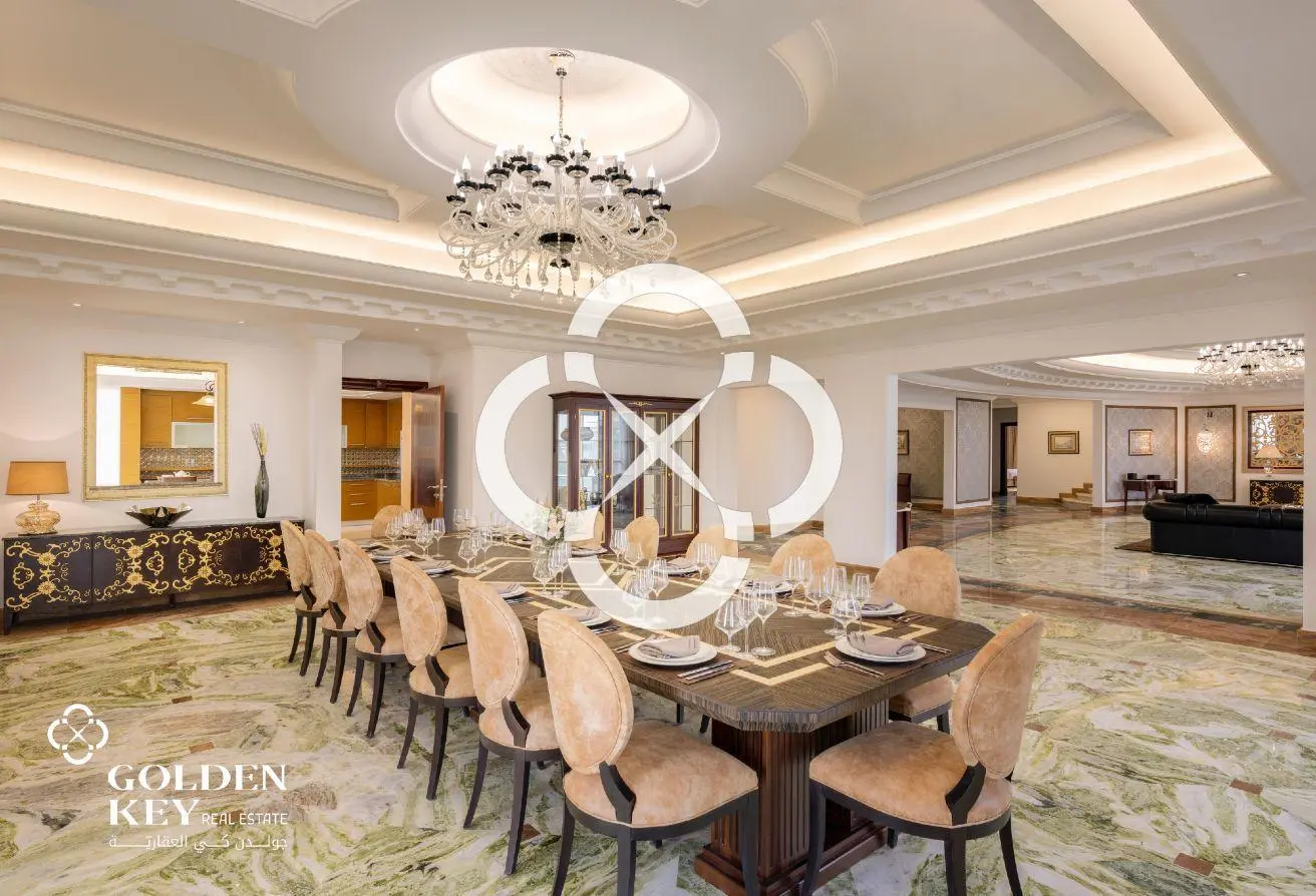 VIP 6 Bedroom Suite with Private Amenities