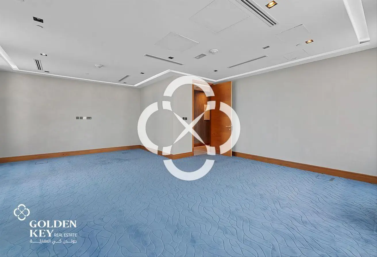 Luxury Office space Including All Marina