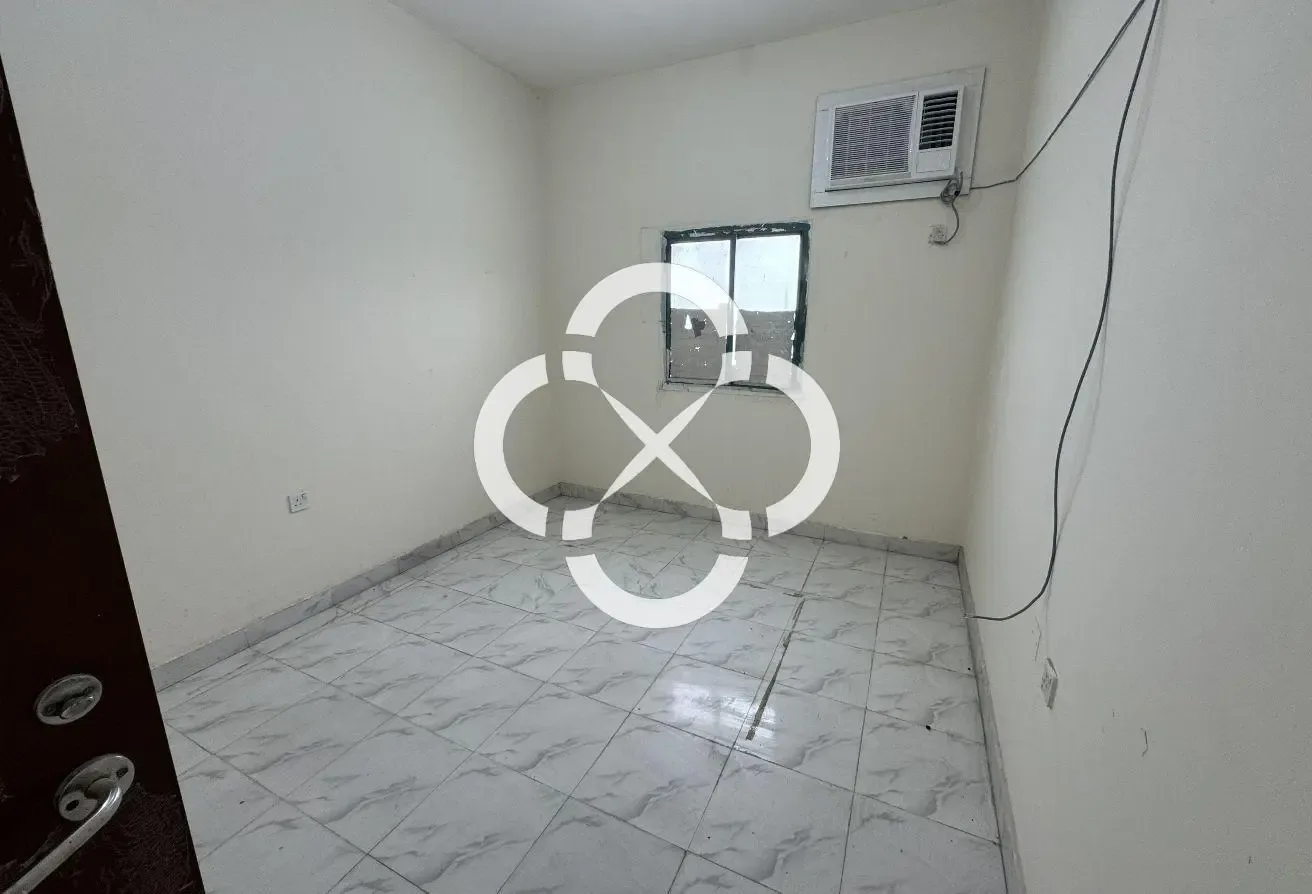 27 Rooms Labor Camp with AC | Street 10 Industrial