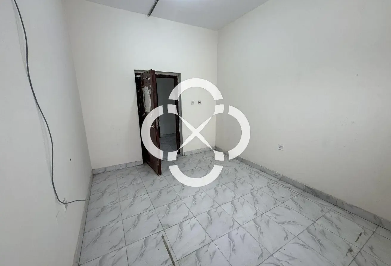 27 Rooms Labor Camp with AC | Street 10 Industrial
