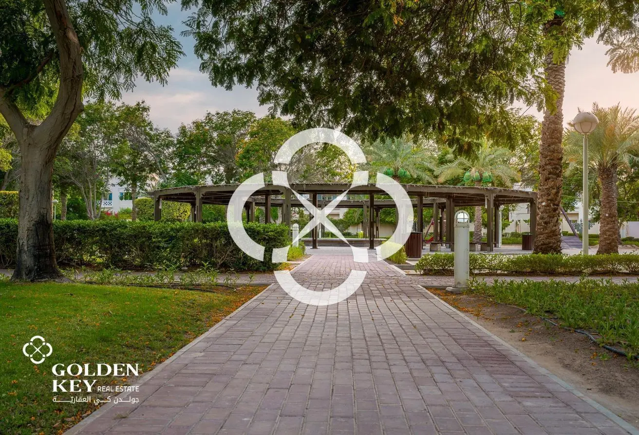 4BR Villa | Pool/Beach access | WestBay Lagoon