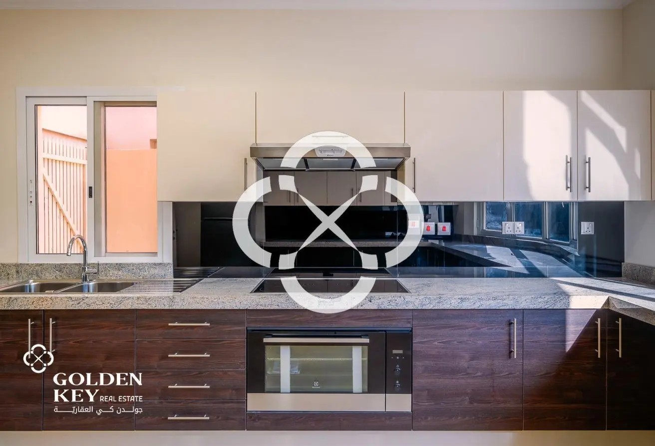 4BR Villa | Pool/Beach access | WestBay Lagoon