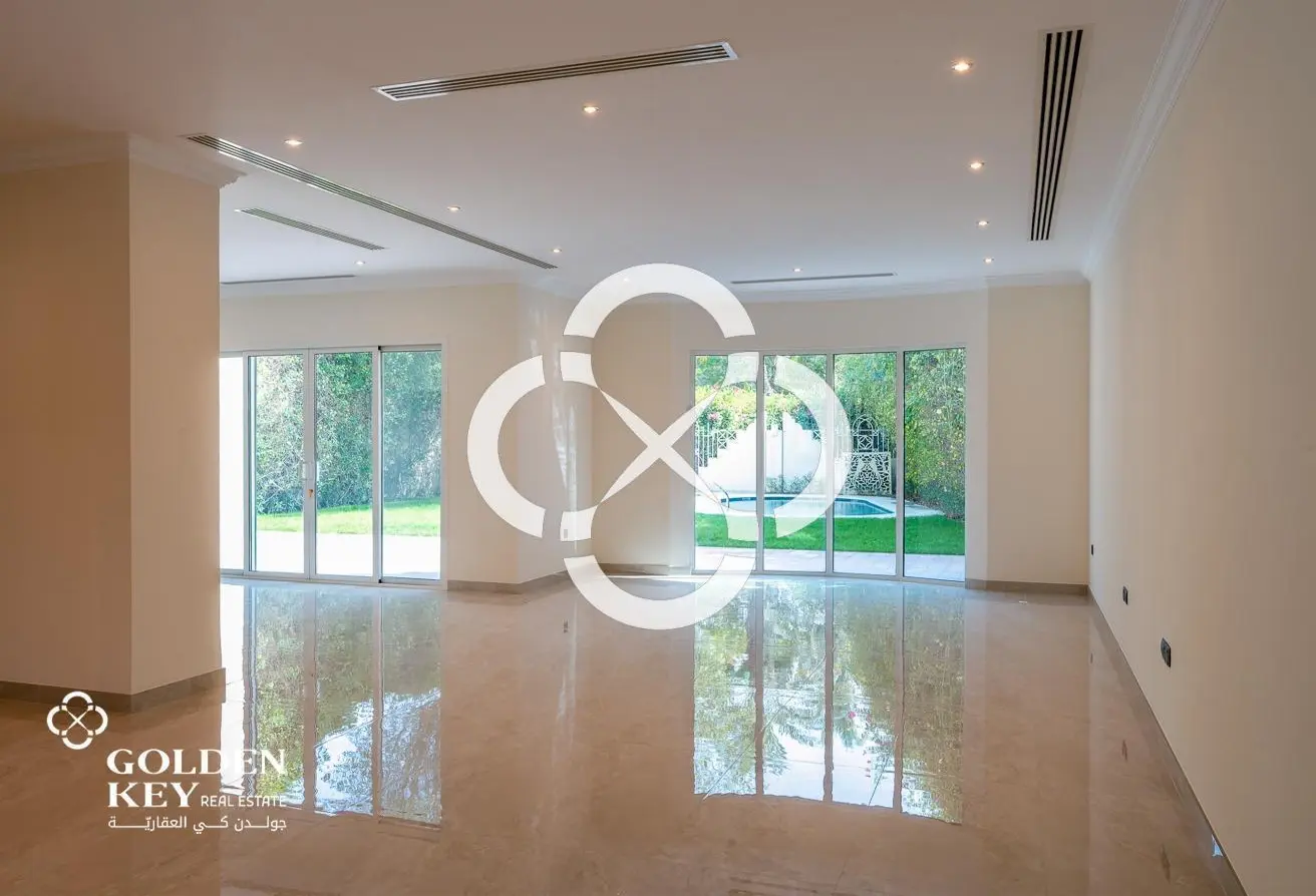 4BR Villa | Pool/Beach access | WestBay Lagoon