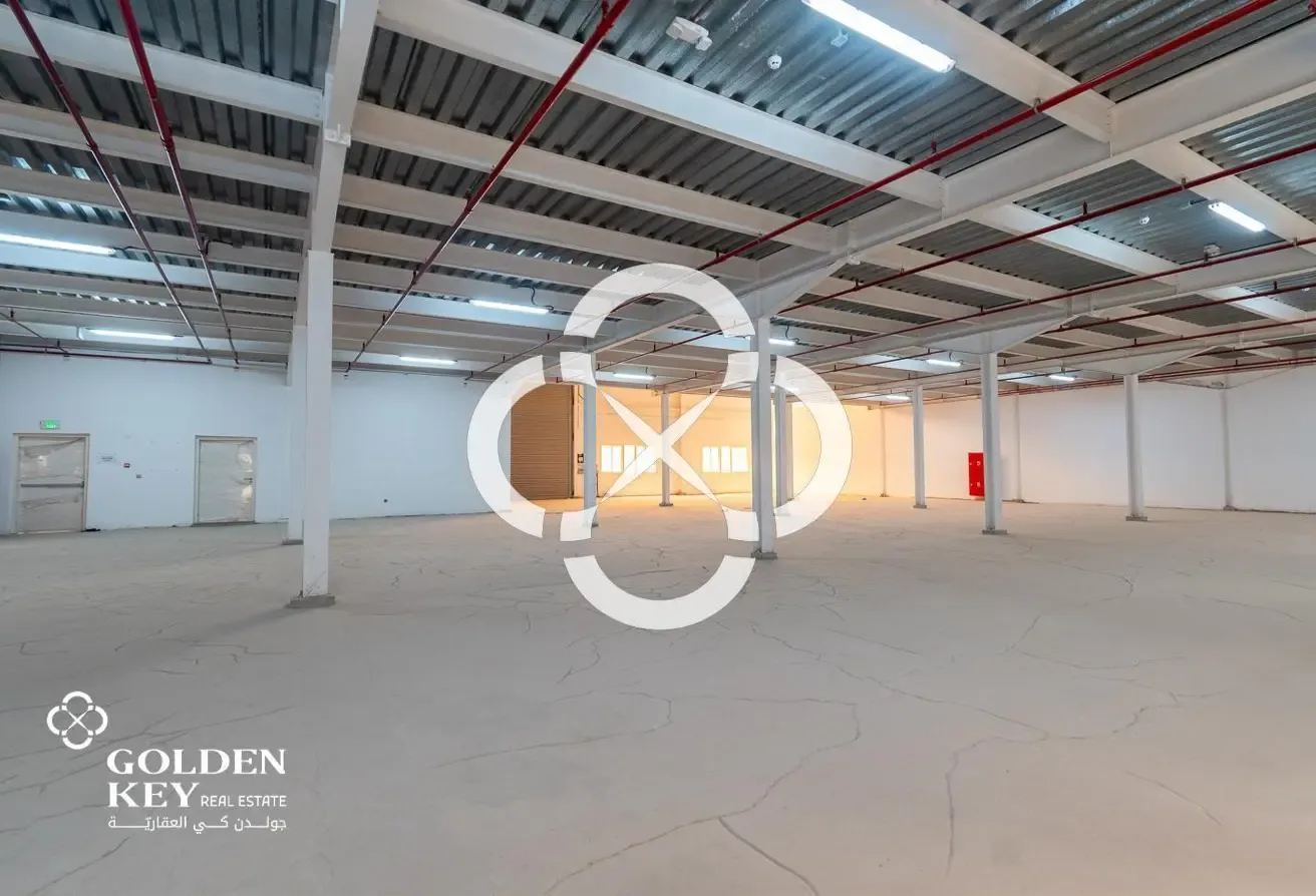 Warehouse and Labor Camp for Rent Industrial Area