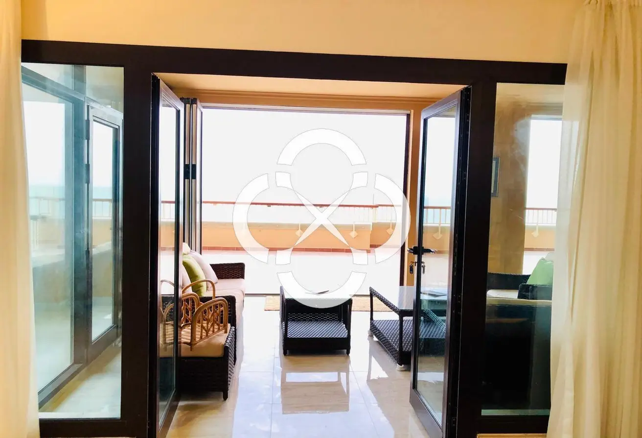 Luxury 5BR Penthouse with Full Sea View |The Pearl