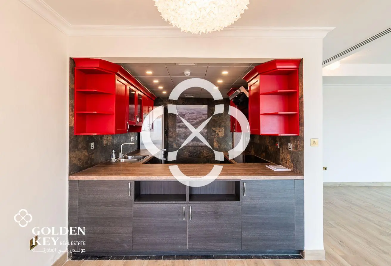 Stunning Marina View| Semi-Furnished 2BR For Rent