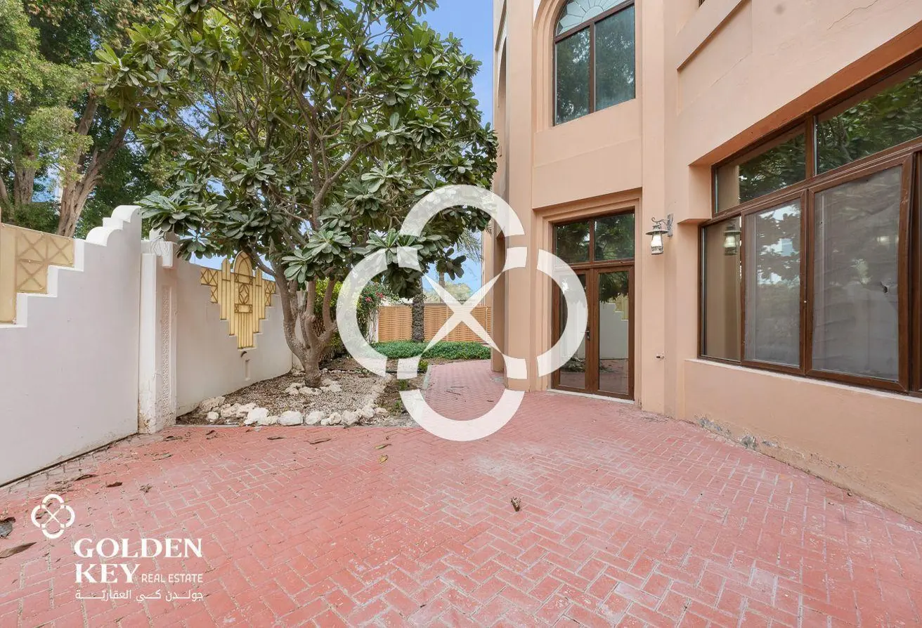 Spacious Layout | 5BR+Maid Villa | Beach Access - view 3