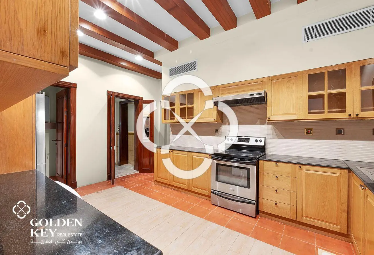 Spacious Layout | 5BR+Maid Villa | Beach Access