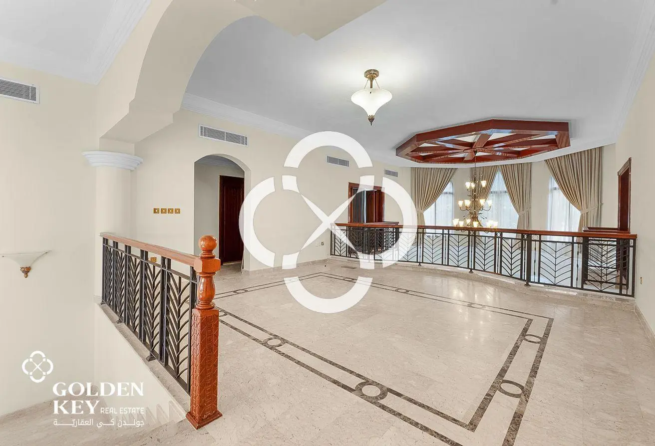 Spacious Layout | 5BR+Maid Villa | Beach Access