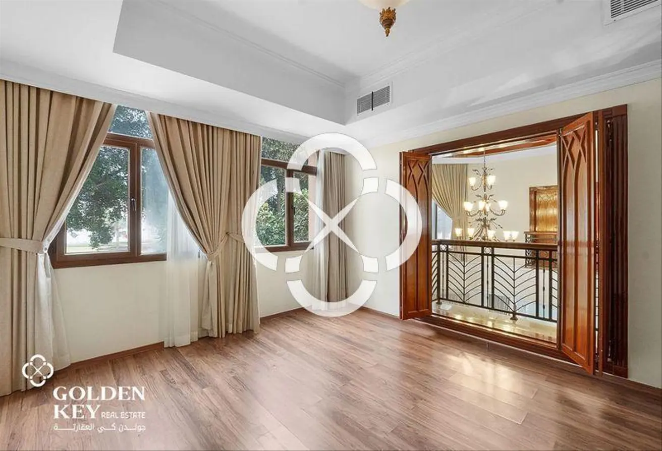 Spacious Layout | 5BR+Maid Villa | Beach Access